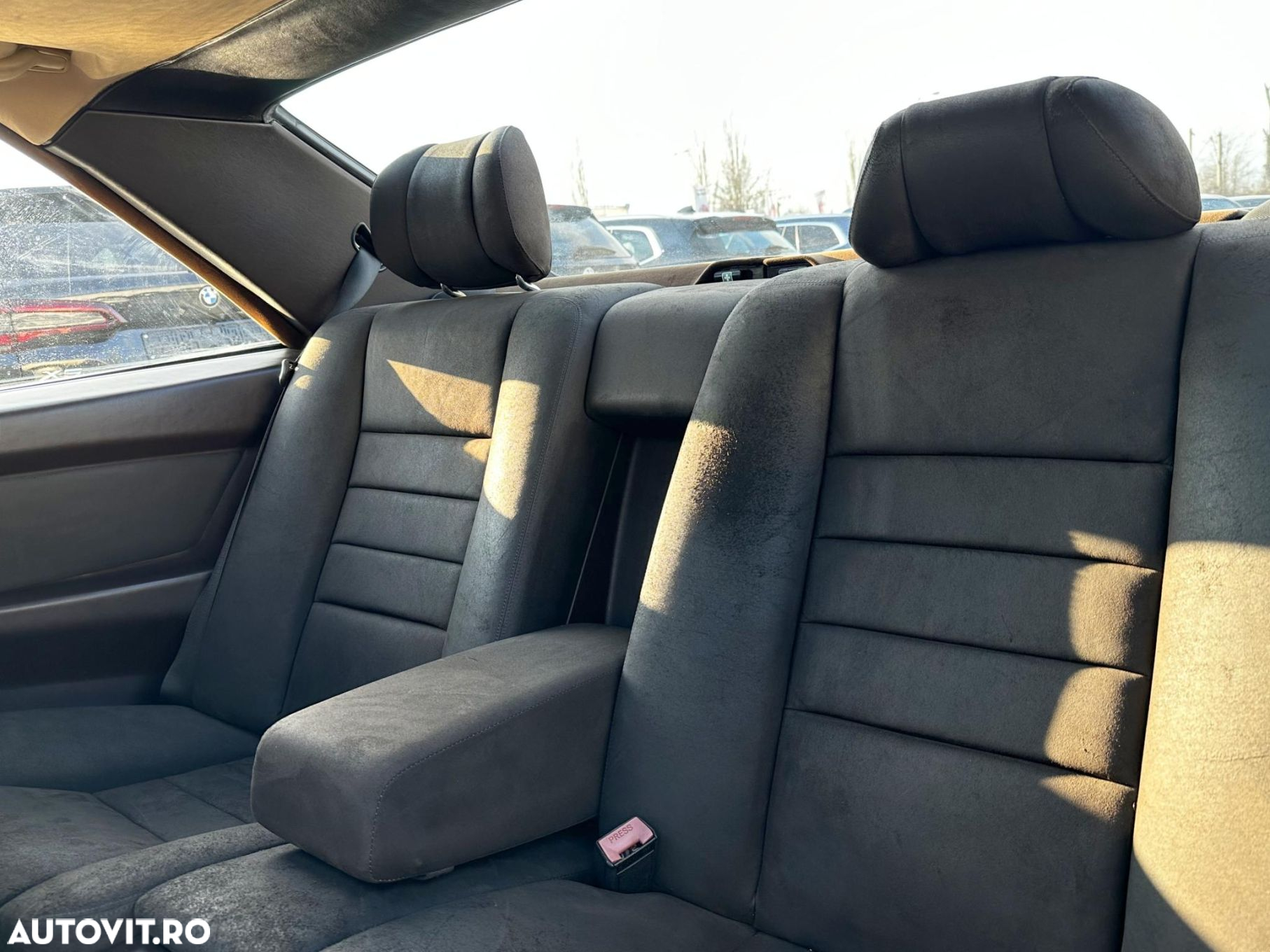 Mercedes-Benz W126 - 13
