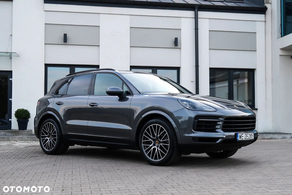 Porsche Cayenne Standard - 9