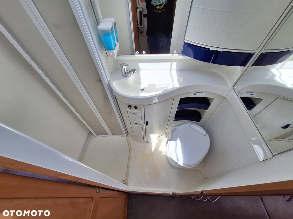 Hymer-Eriba B584 Integra Klimatyzacja 2.8 JTD 128KM - 25