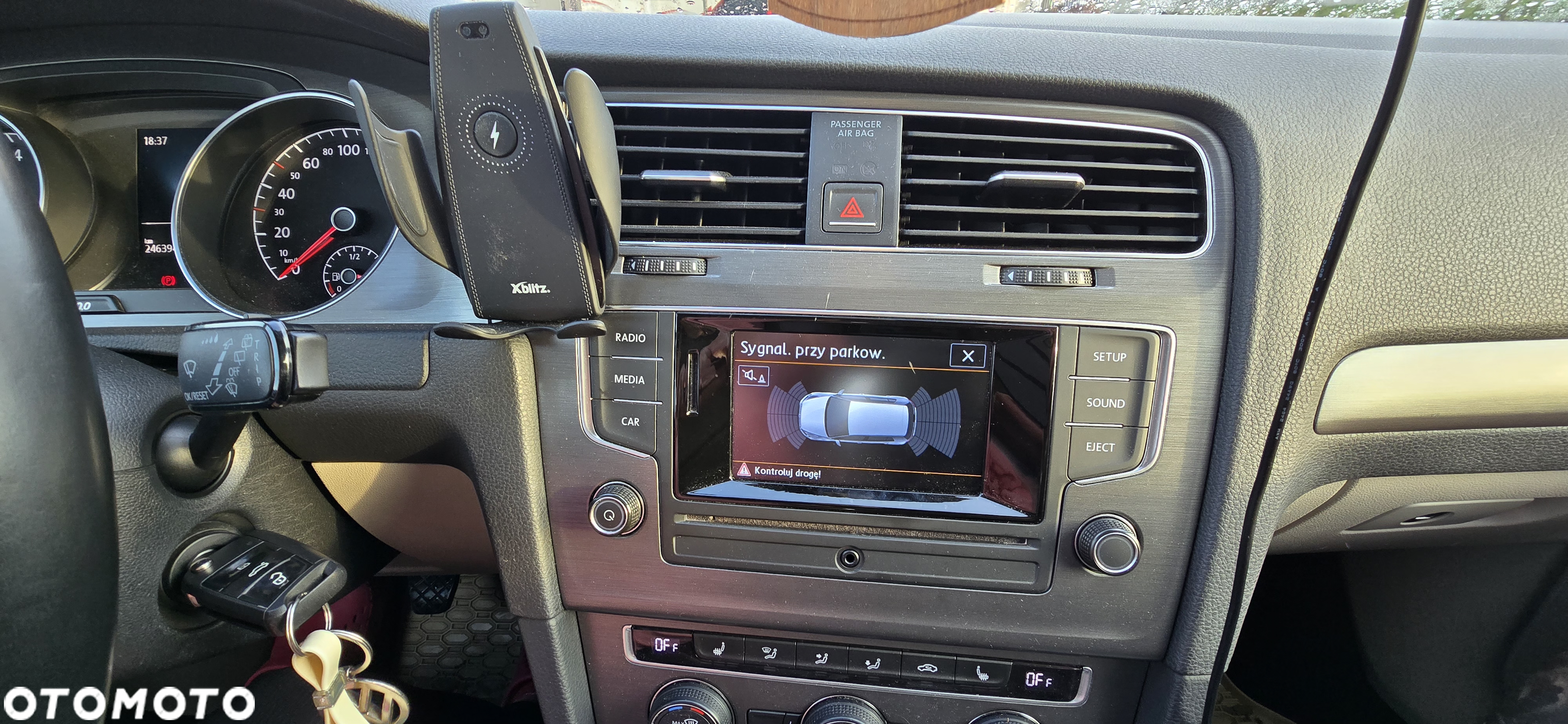 Volkswagen Golf - 5