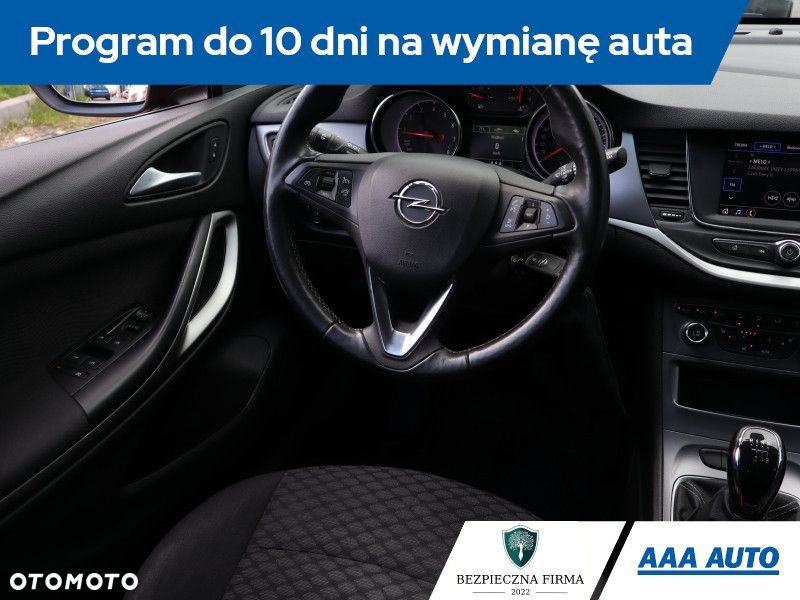 Opel Astra - 9