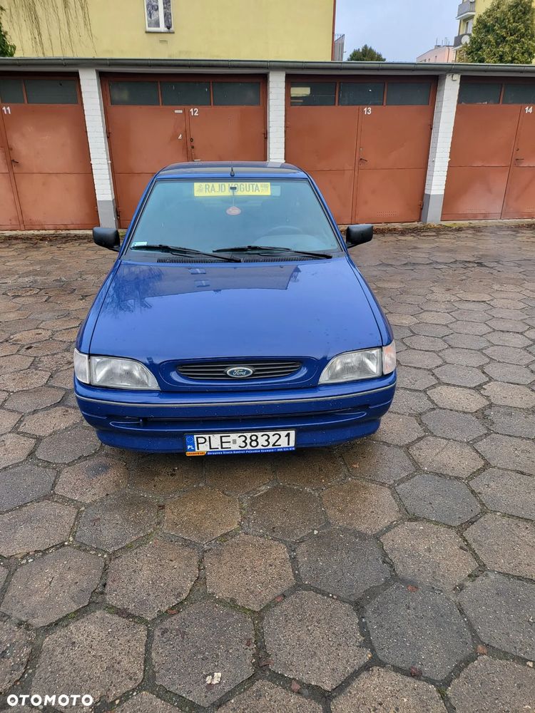 Ford Escort - 13