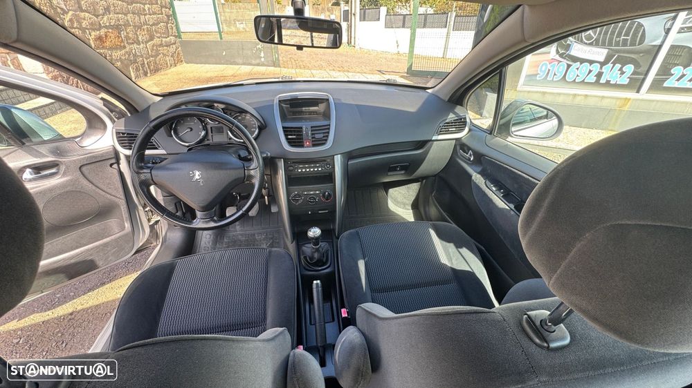 Peugeot 207 1.6 HDi Sport - 16