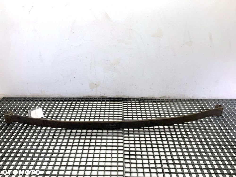 RESOR PRAWY TYŁ  VW CADDY III Nadwozie pełne/minivan (2KA, 2KH, 2CA, 2CH) 2004 - 2015 1.6 TDI 75 - 3