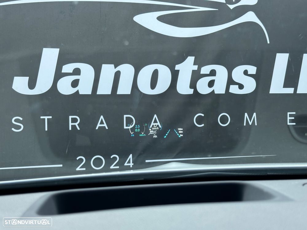 Mercedes-Benz CLA 250 e 8G-DCT AMG Line Advanced Plus - 15