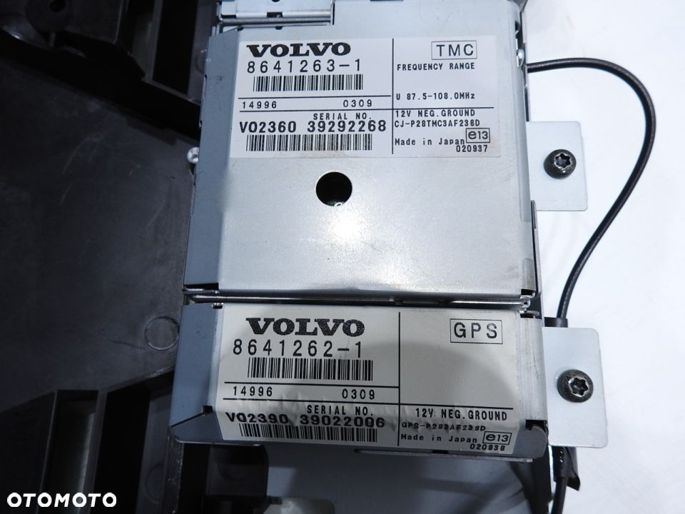 ANTENA GPS VOLVO XC90 306792551 - 9