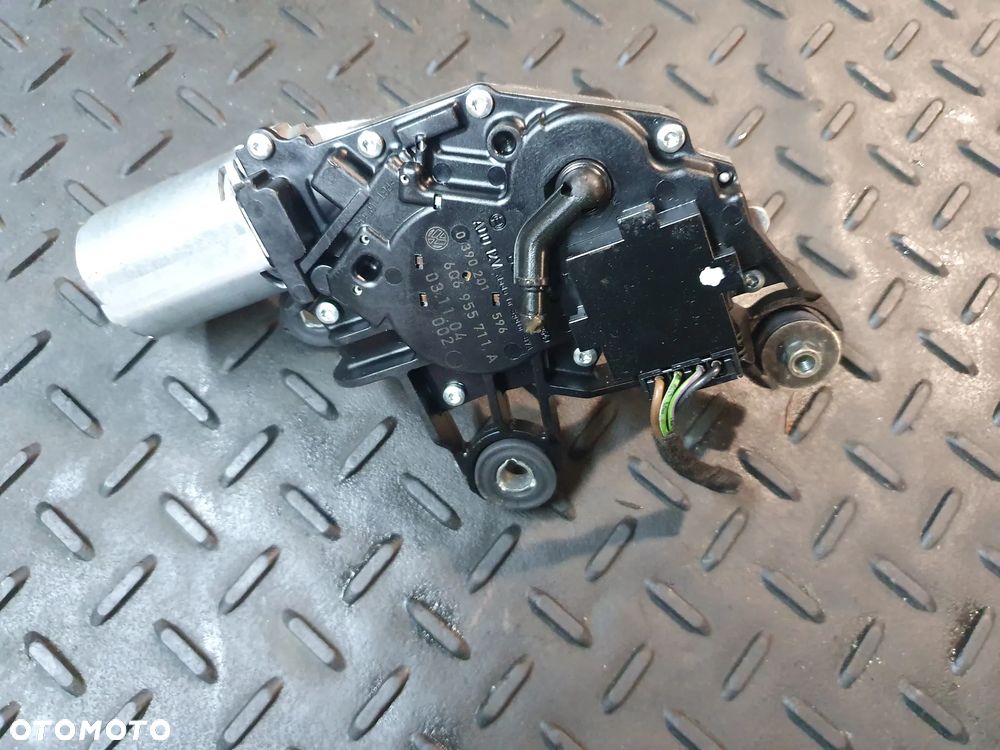 VW POLO 9N MECHANIZM WYCIERACZKI TYŁ 6Q6955711A - 2
