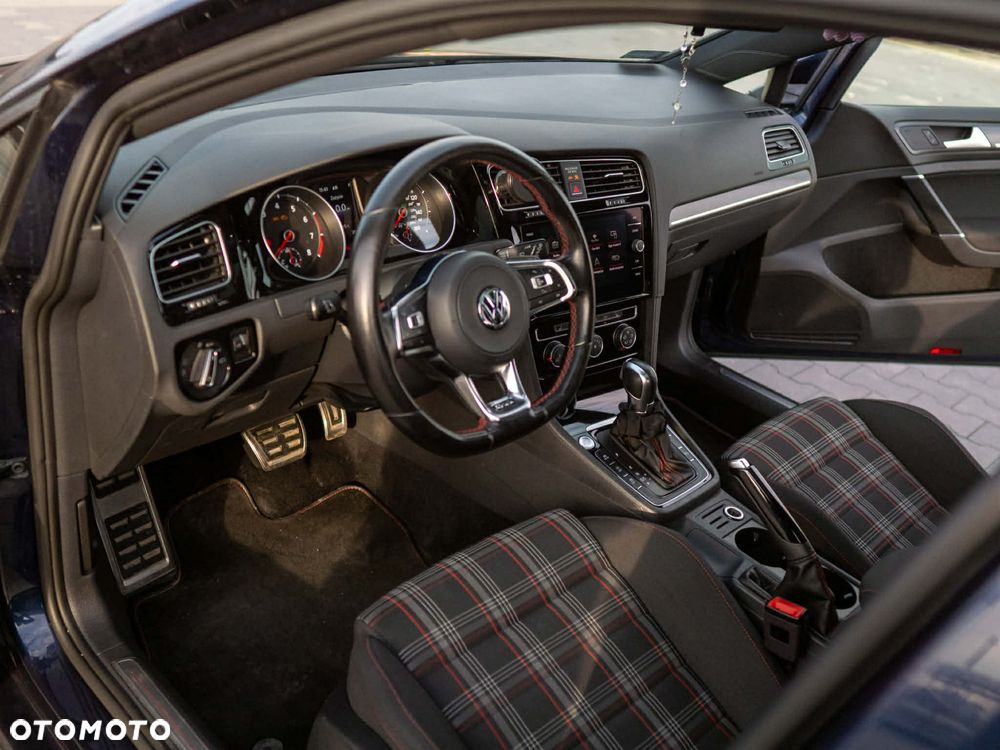 Volkswagen Golf GTI Performance BlueMotion Technology DSG - 16