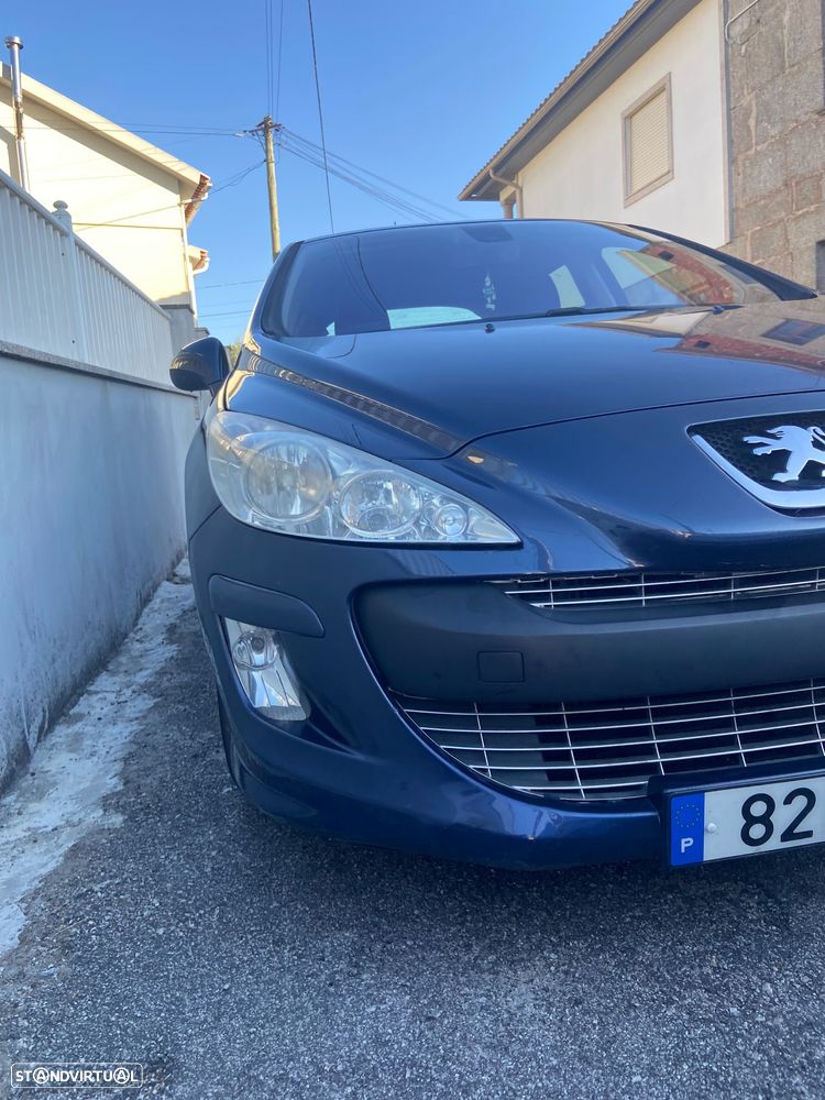 Peugeot 308 1.6 HDi Executive - 2