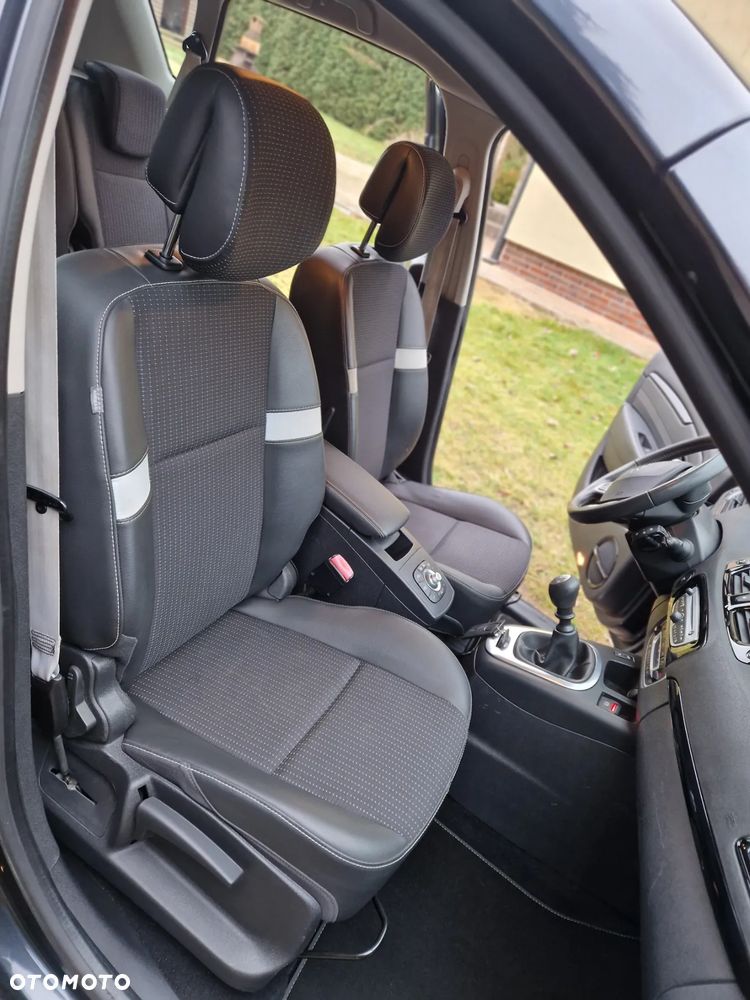 Renault Scenic TCe 130 Bose Edition - 19