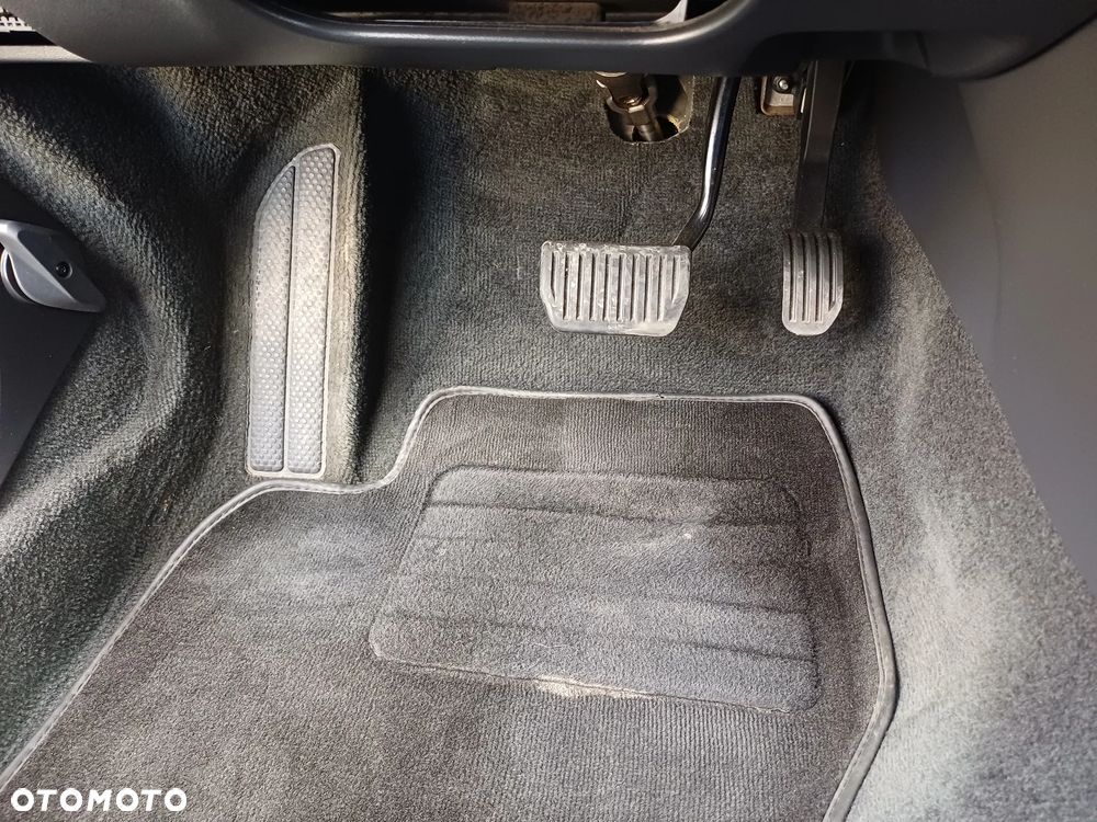 Volvo V60 D3 Kinetic - 30