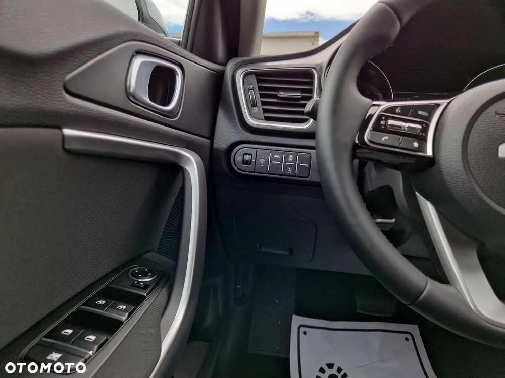 Kia XCeed 1.6 T-GDI M DCT - 10