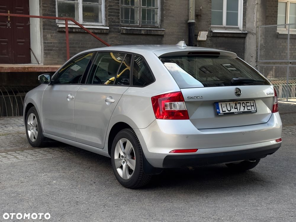 Skoda RAPID 1.2 TSI Ambition - 6