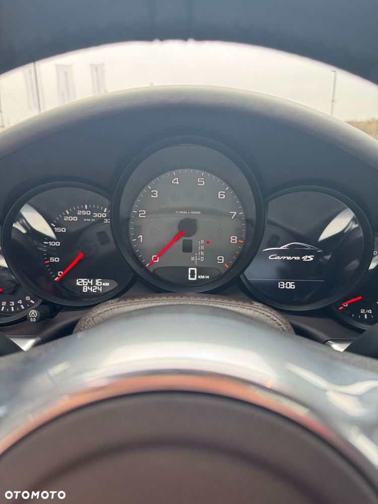 Porsche 911 Carrera 4S PDK - 11