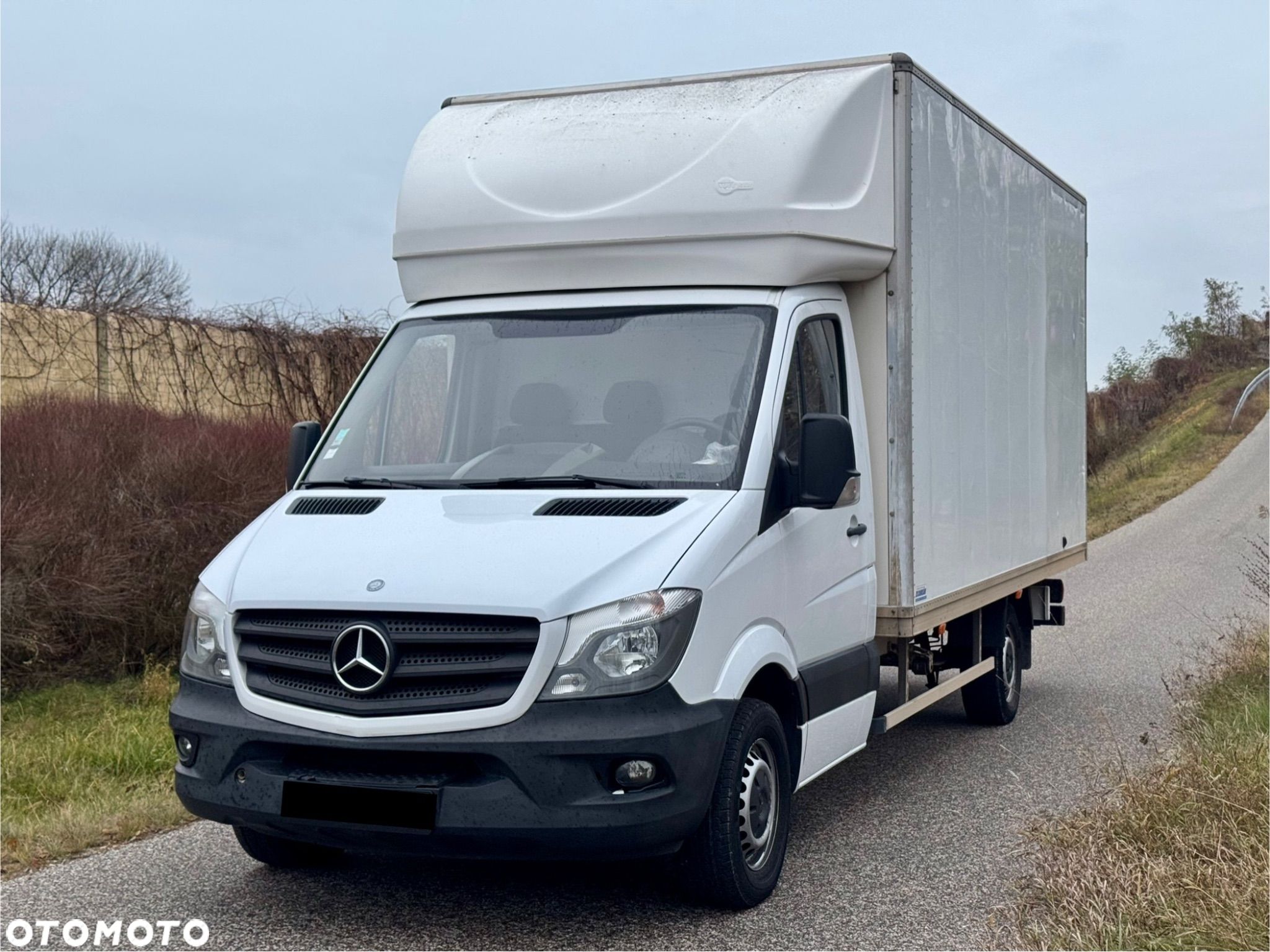 Mercedes-Benz Sprinter - 1