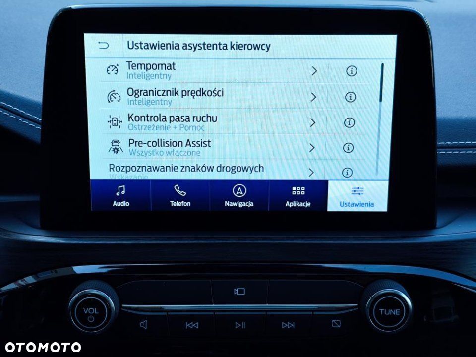 Ford Kuga - 26