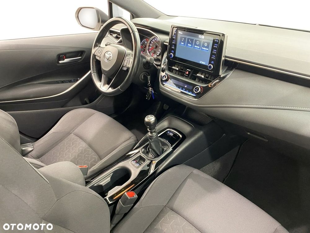 Toyota Corolla - 15