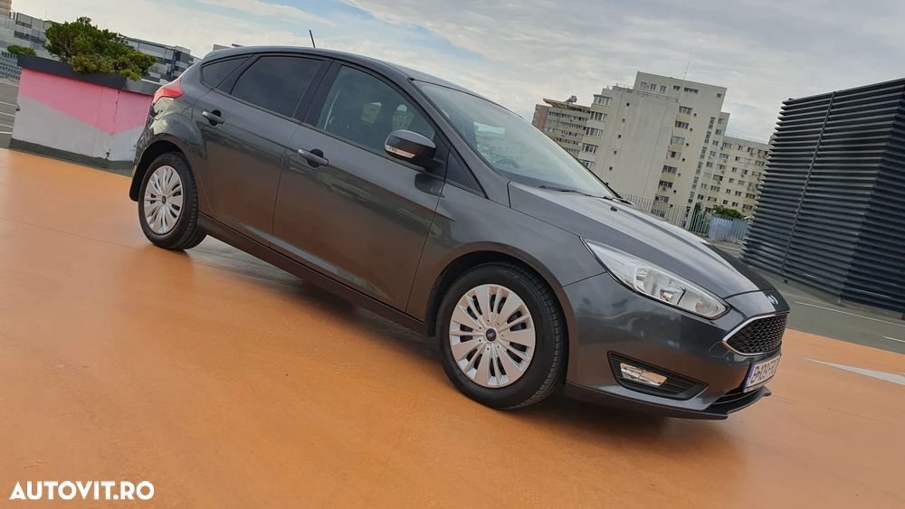 Ford Focus 1.0 EcoBoost Trend Edition - 33