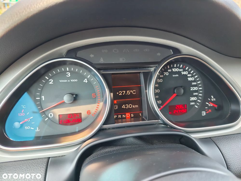 Audi Q7 - 9