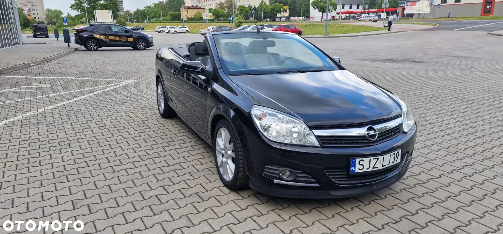 Opel Astra Twin Top 1.9 CDTI Cosmo - 1