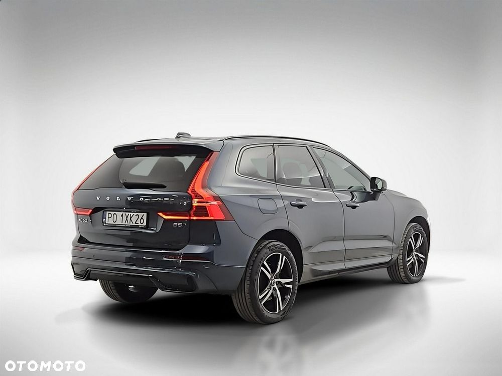 Volvo XC 60 B5 D AWD Ultimate Dark - 6
