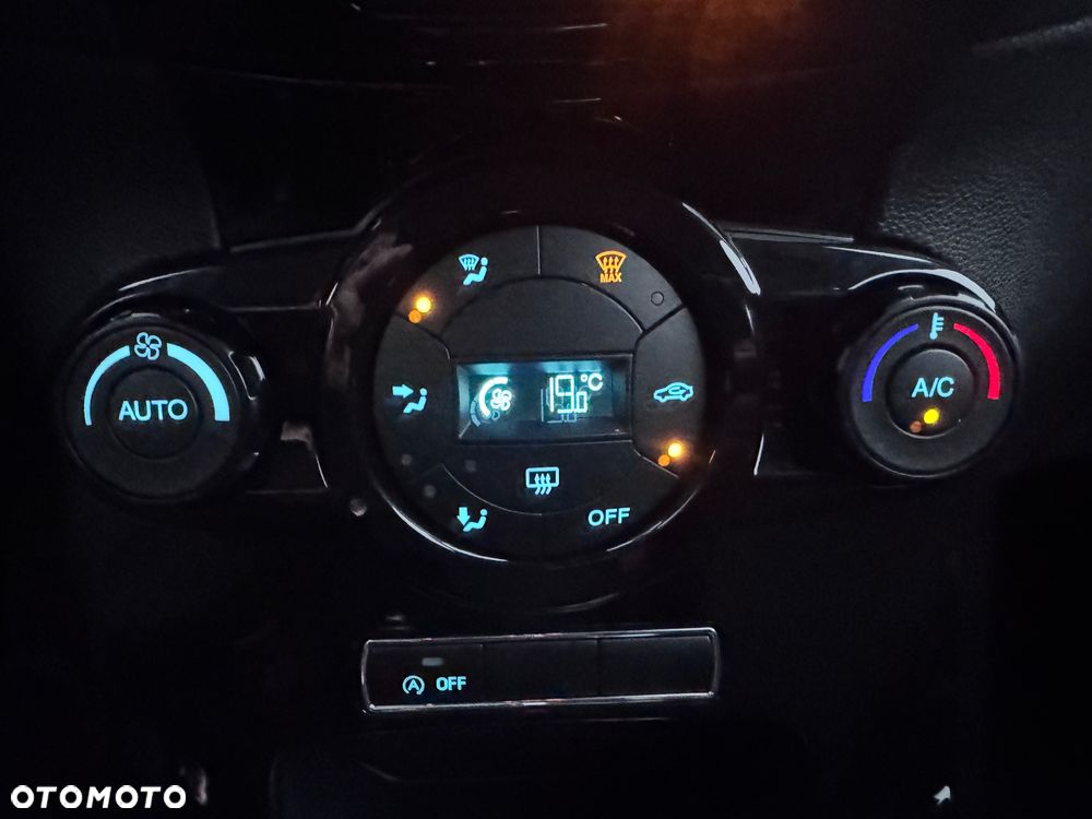 Ford Fiesta 1.0 EcoBoost Trend - 21