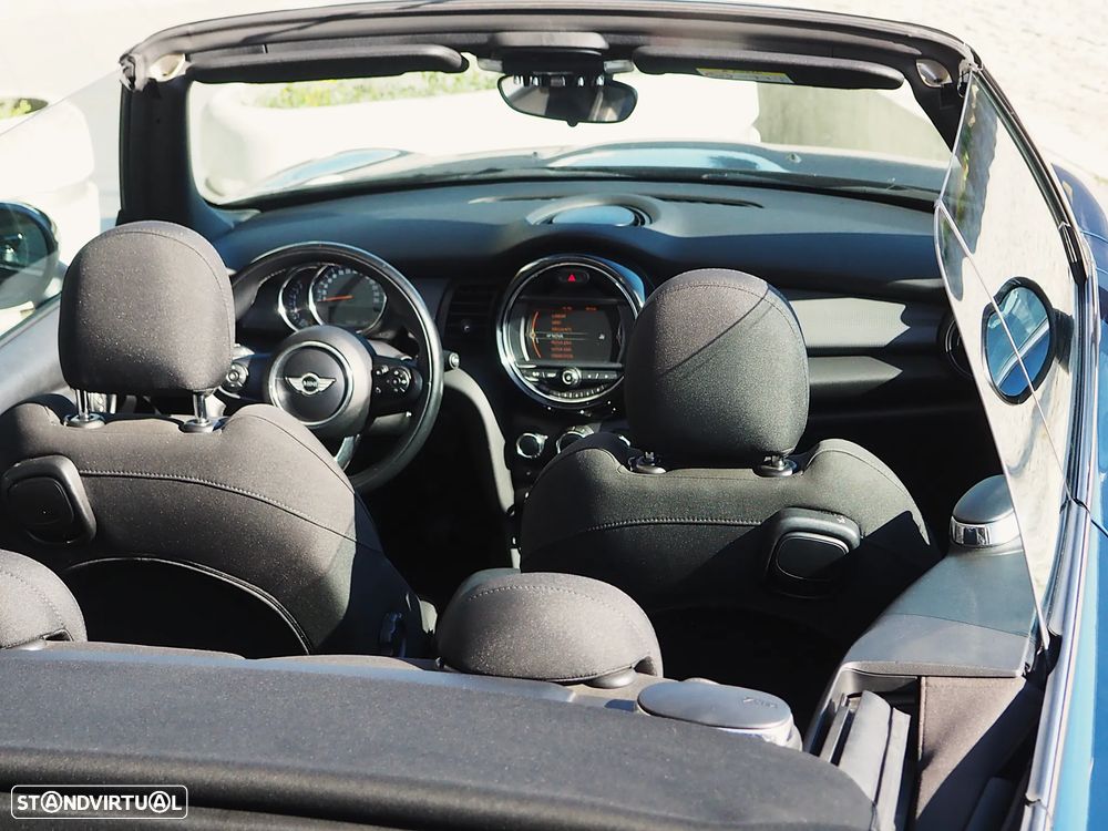 MINI Cabrio - 10