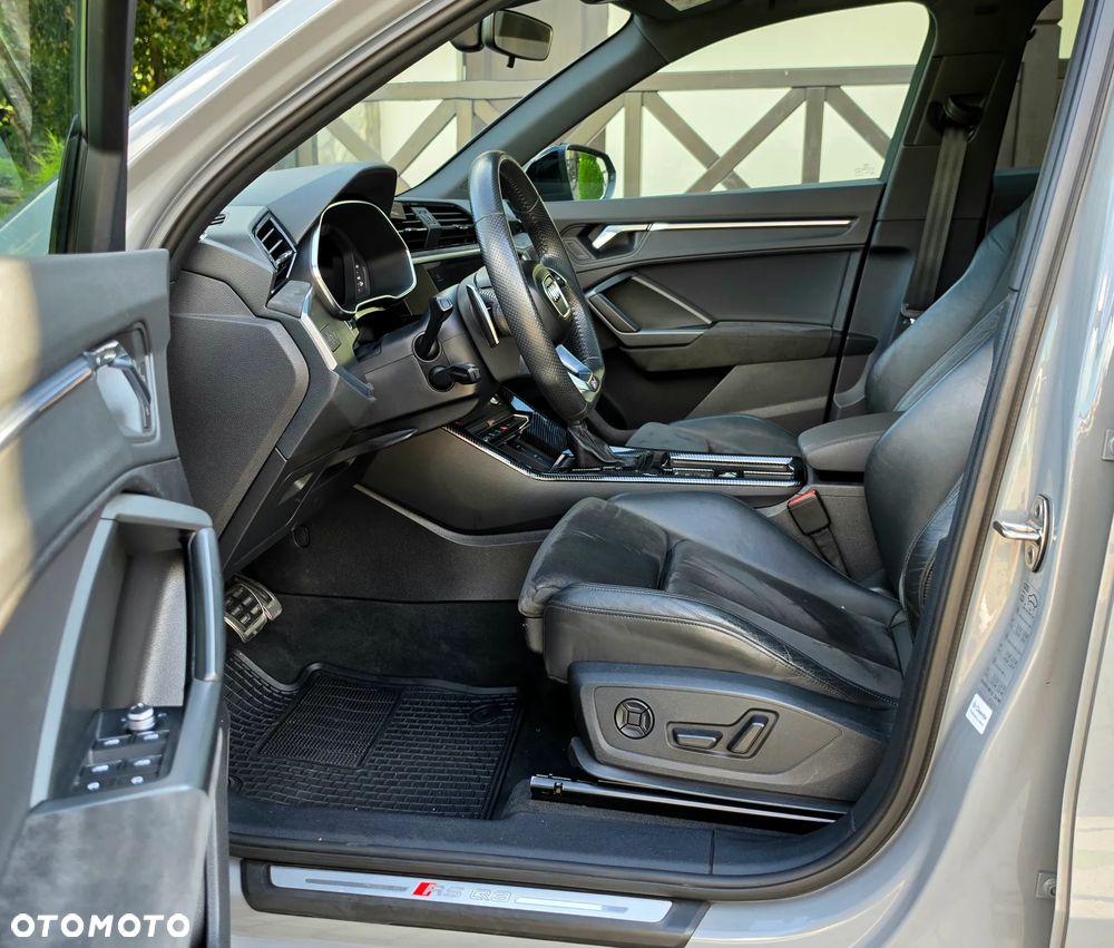 Audi RS Q3 - 10