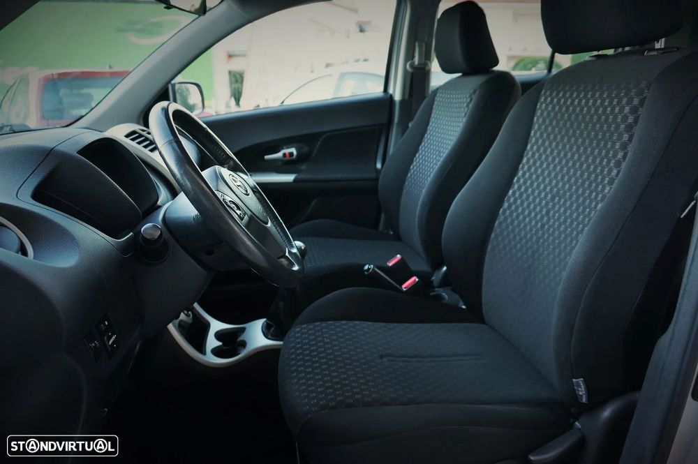 Toyota Urban Cruiser 1.33 4x2 Town - 11