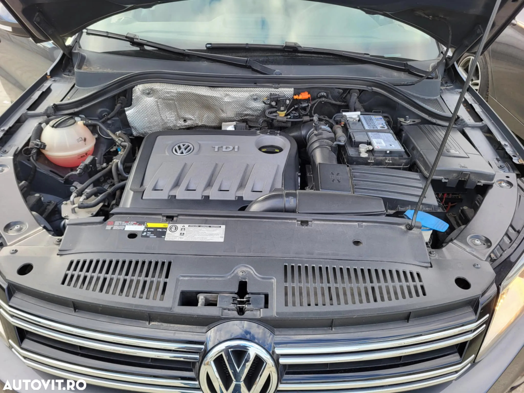 Volkswagen Tiguan 2.0 TDI BMT Trend & Fun - 12