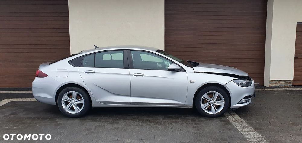 Opel Insignia - 2