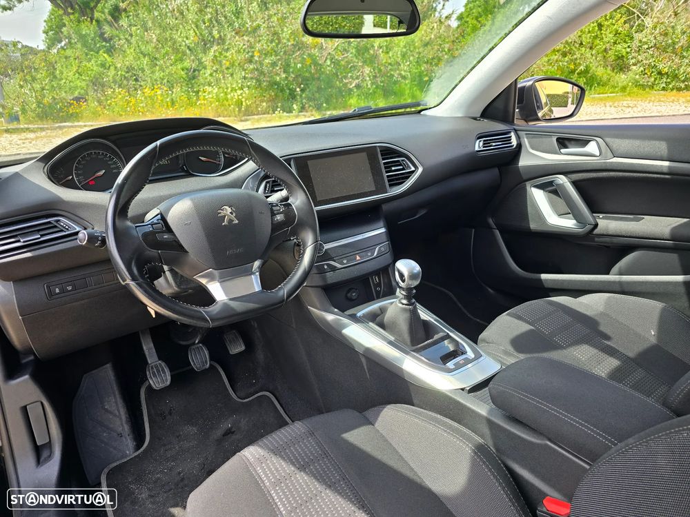 Peugeot 308 PureTech 130 Stop & Start Active - 6