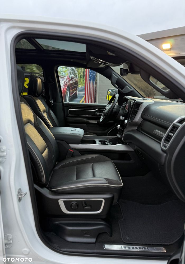 RAM 1500 Crew Cab Laramie - 30