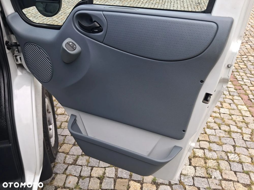 Ford TRANSIT - 26