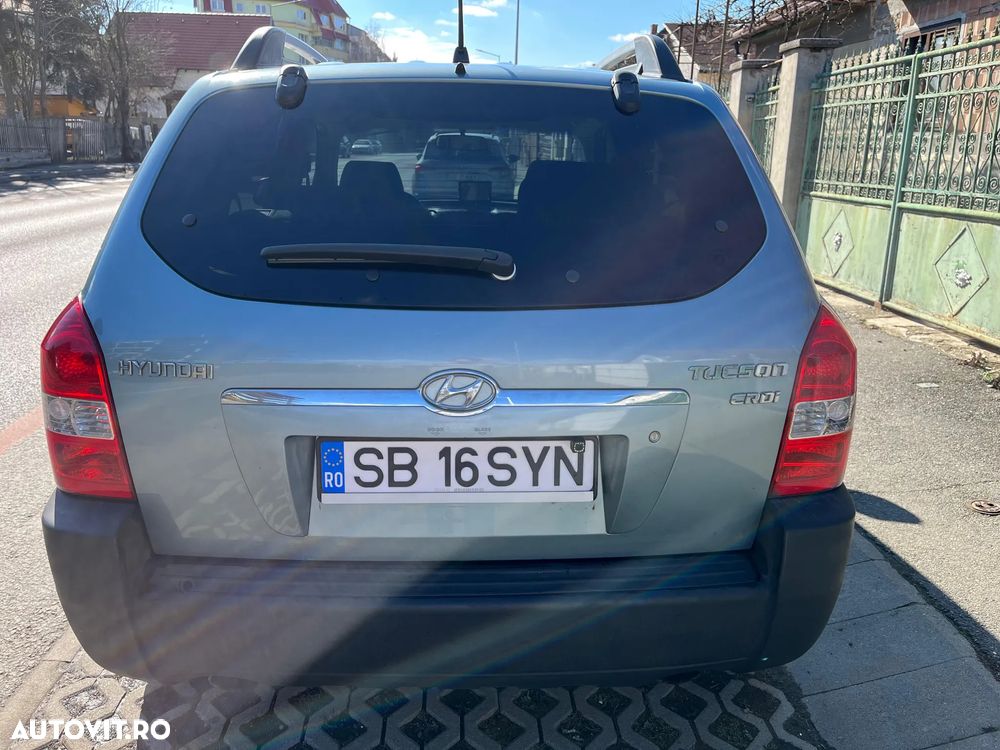 Hyundai Tucson 2.0 CRDI VGT 2WD Automatik GLS - 11
