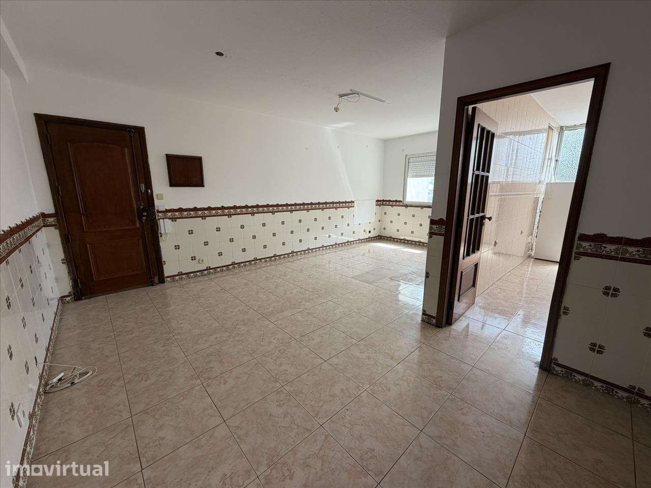 Apartamento T3 próximo do Terminal Fluvial - Grande imagem: 3/19