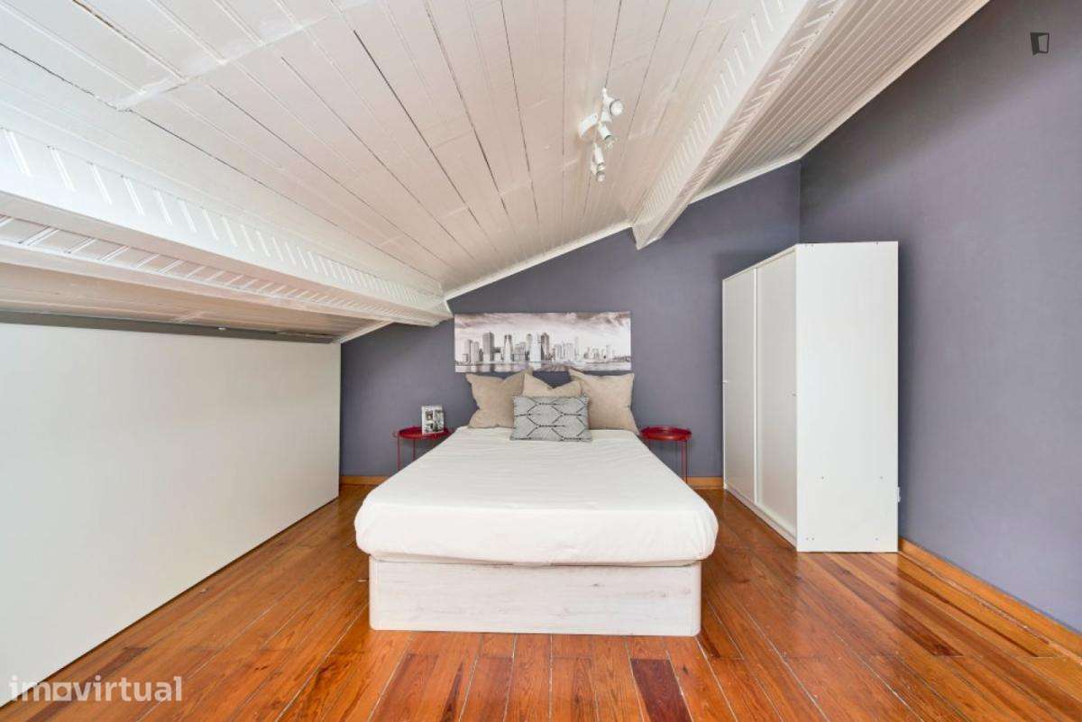 Quarto - localizado em Amadora Lisbon - Grande imagem: 2/25