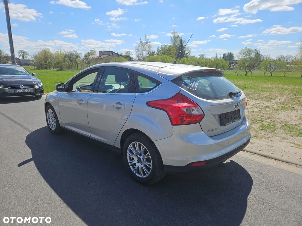 Ford Focus - 9