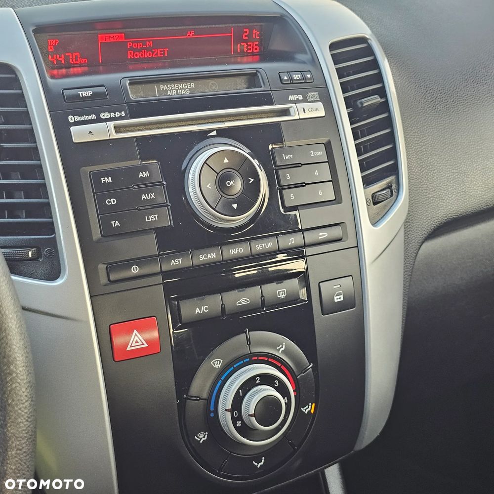 Kia Venga - 22