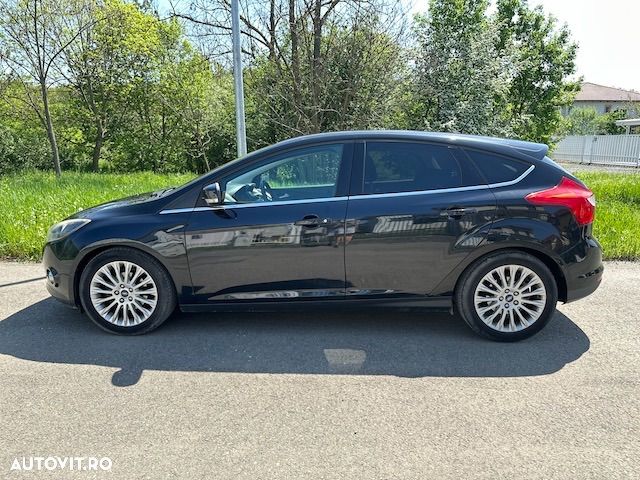 Ford Focus 1.6 TDCI DPF Titanium - 2