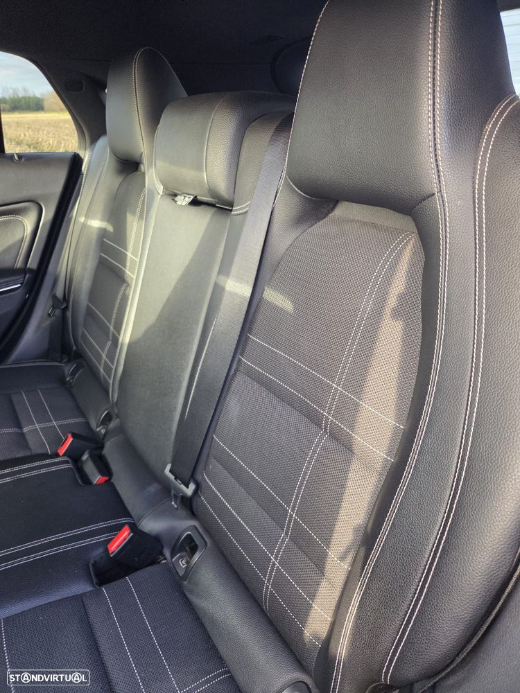 Mercedes-Benz CLA 200 d Shooting Brake - 7