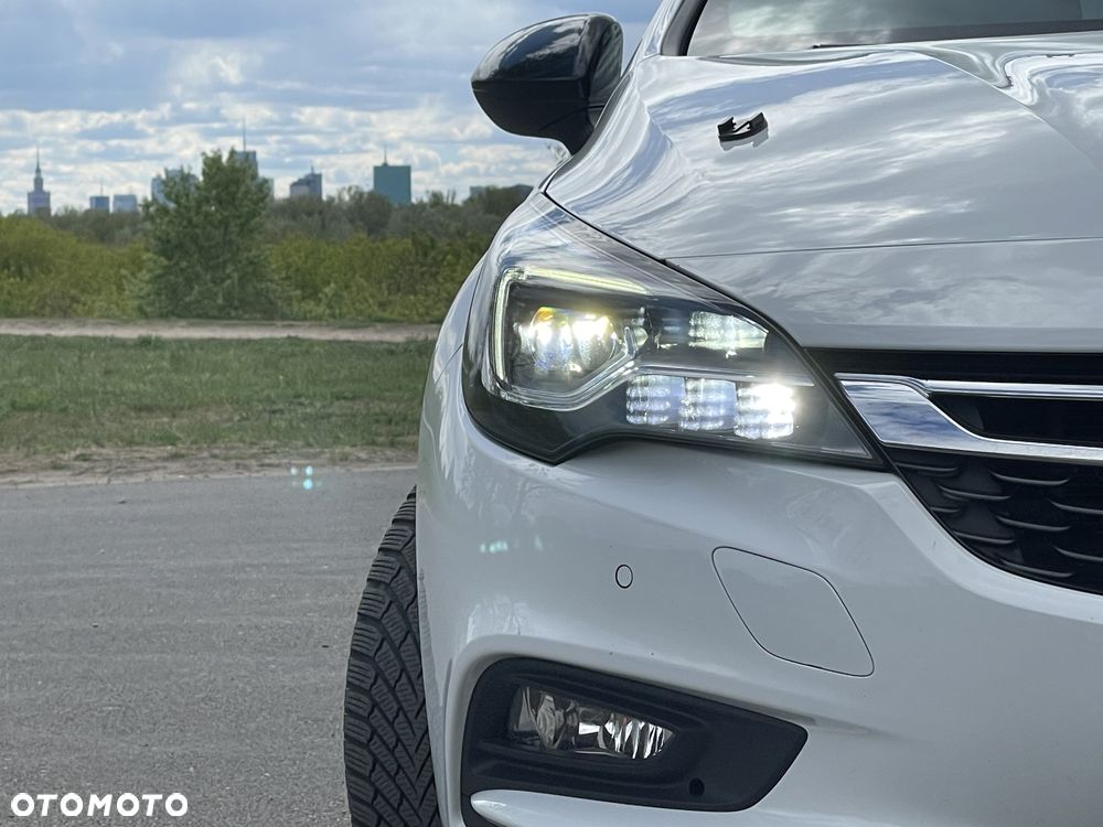 Opel Astra 1.4 T Dynamic S&S - 18