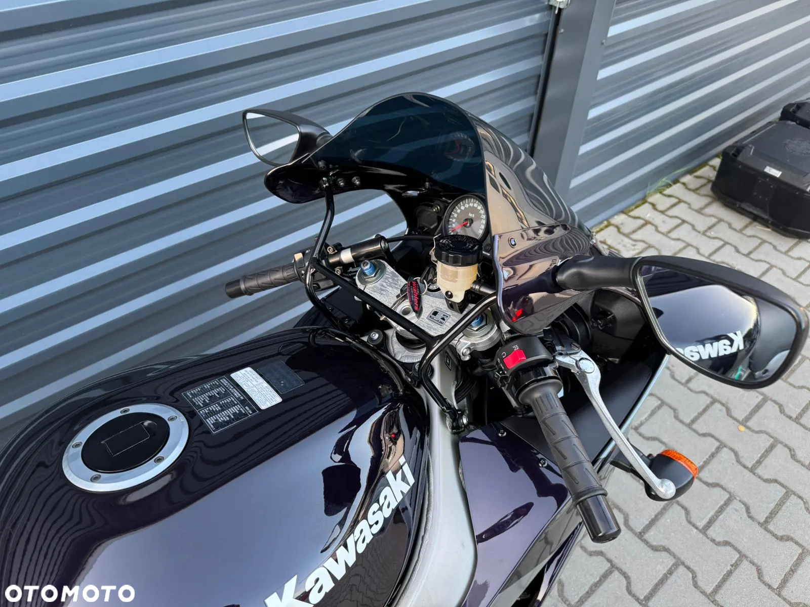 Kawasaki ZX - 10