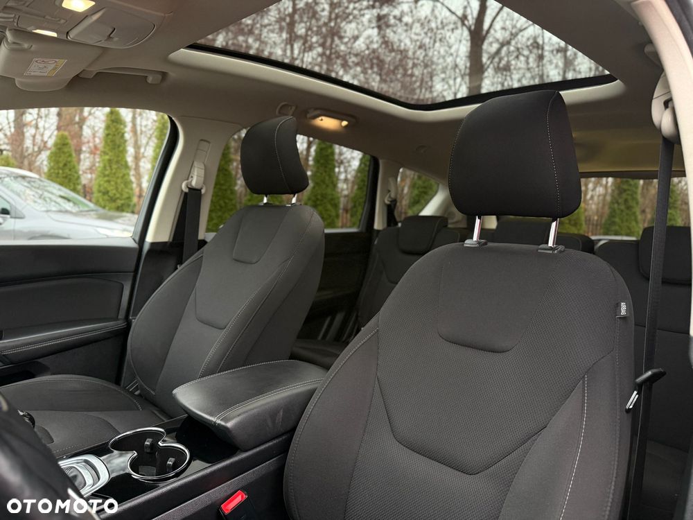 Ford S-Max 2.0 TDCi Titanium - 27