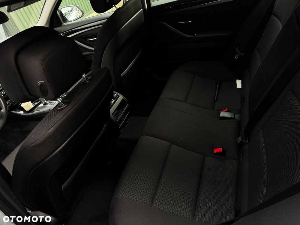 BMW Seria 5 - 11