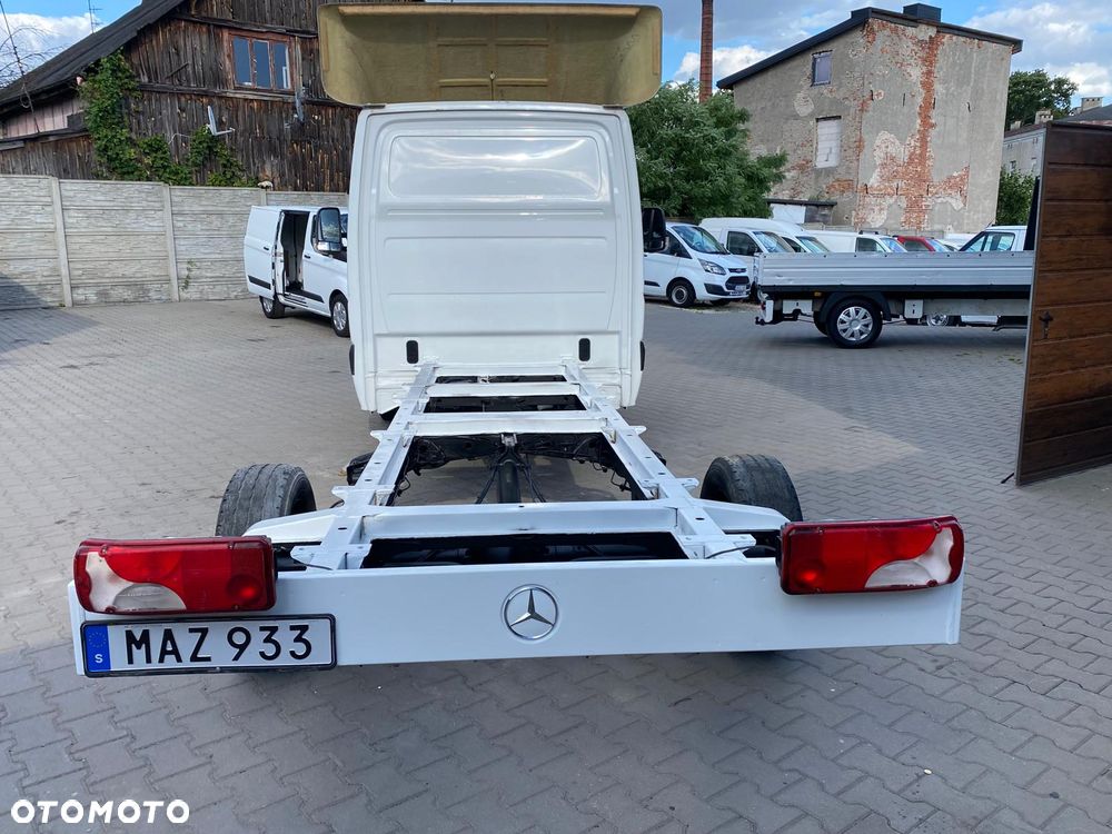 Mercedes-Benz SPRINTER - 6