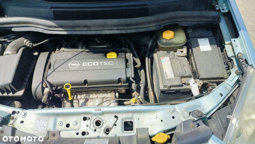 Opel Zafira 1.6 Cosmo - 10