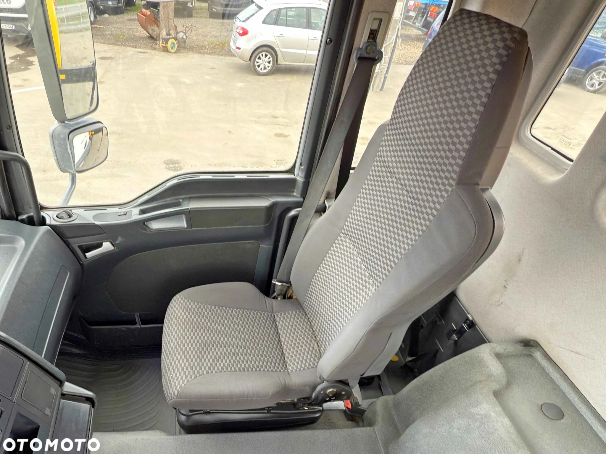 MAN TGA 33.350 * WYWROTKA 4,70 m * PK 12000 * 6x4 * STAN BDB - 8