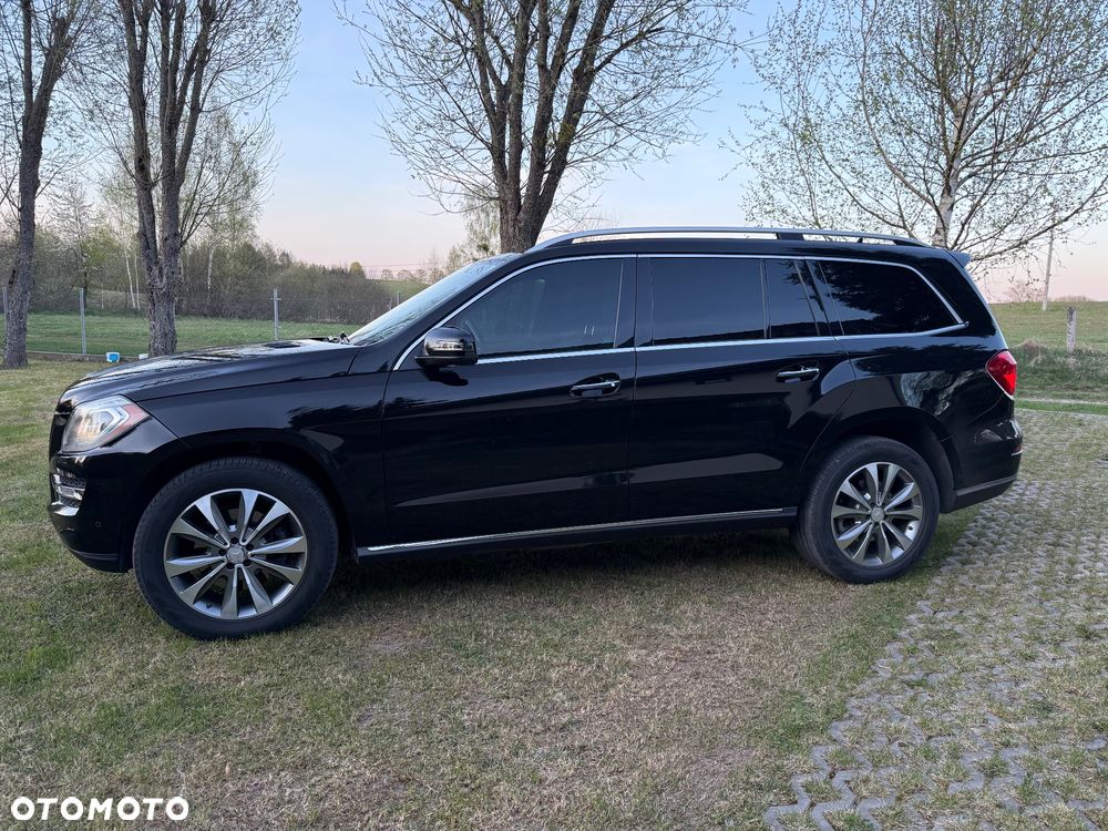 Mercedes-Benz GL 350 BlueTEC 4-Matic - 2