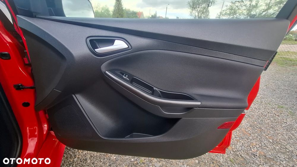 Ford Focus 1.5 EcoBoost STart-Stopp-System ST-LINE - 32